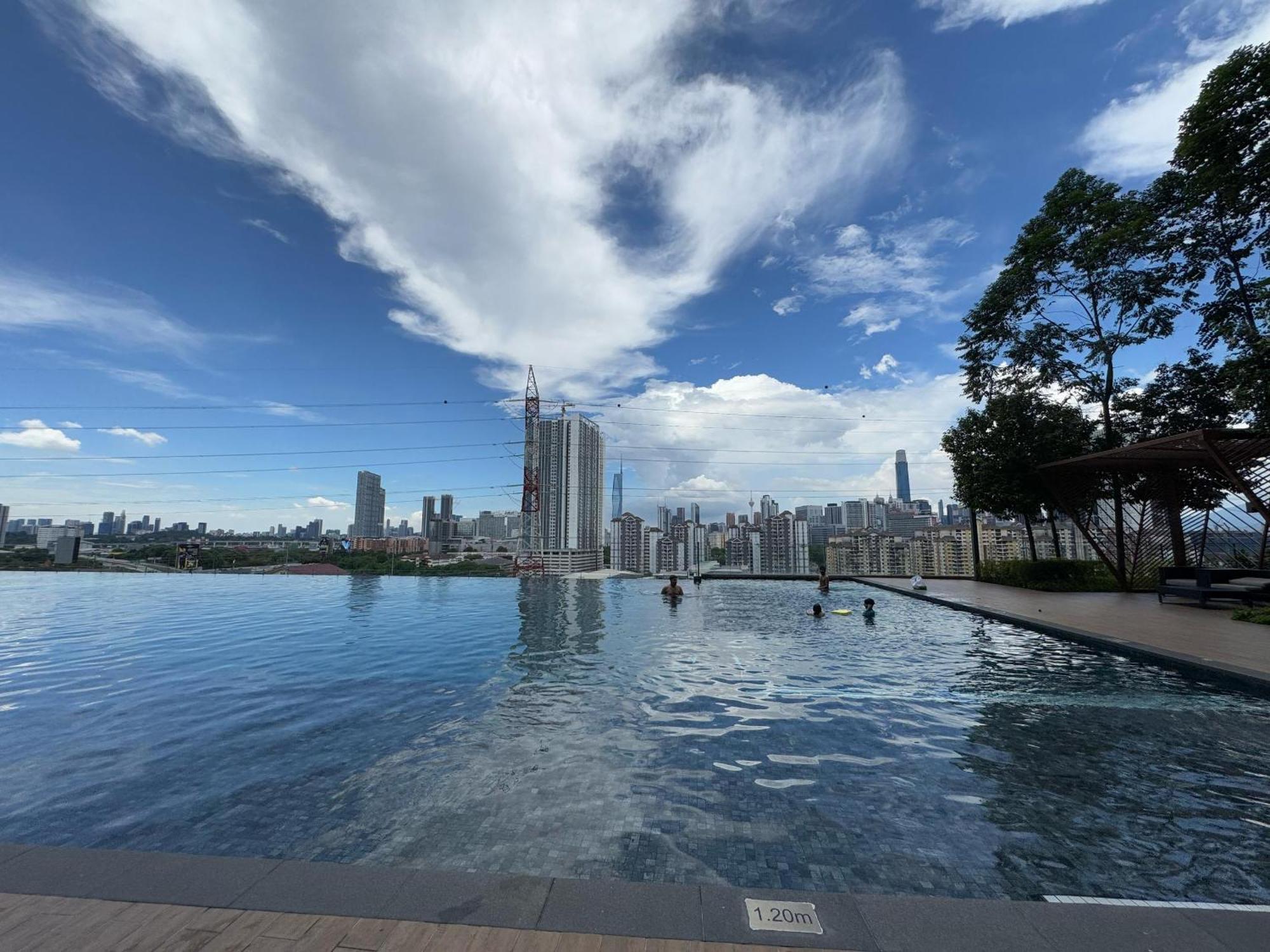 Perfect For Families & Larger Groups, Kl Mrt- M Vertica Apartemen *