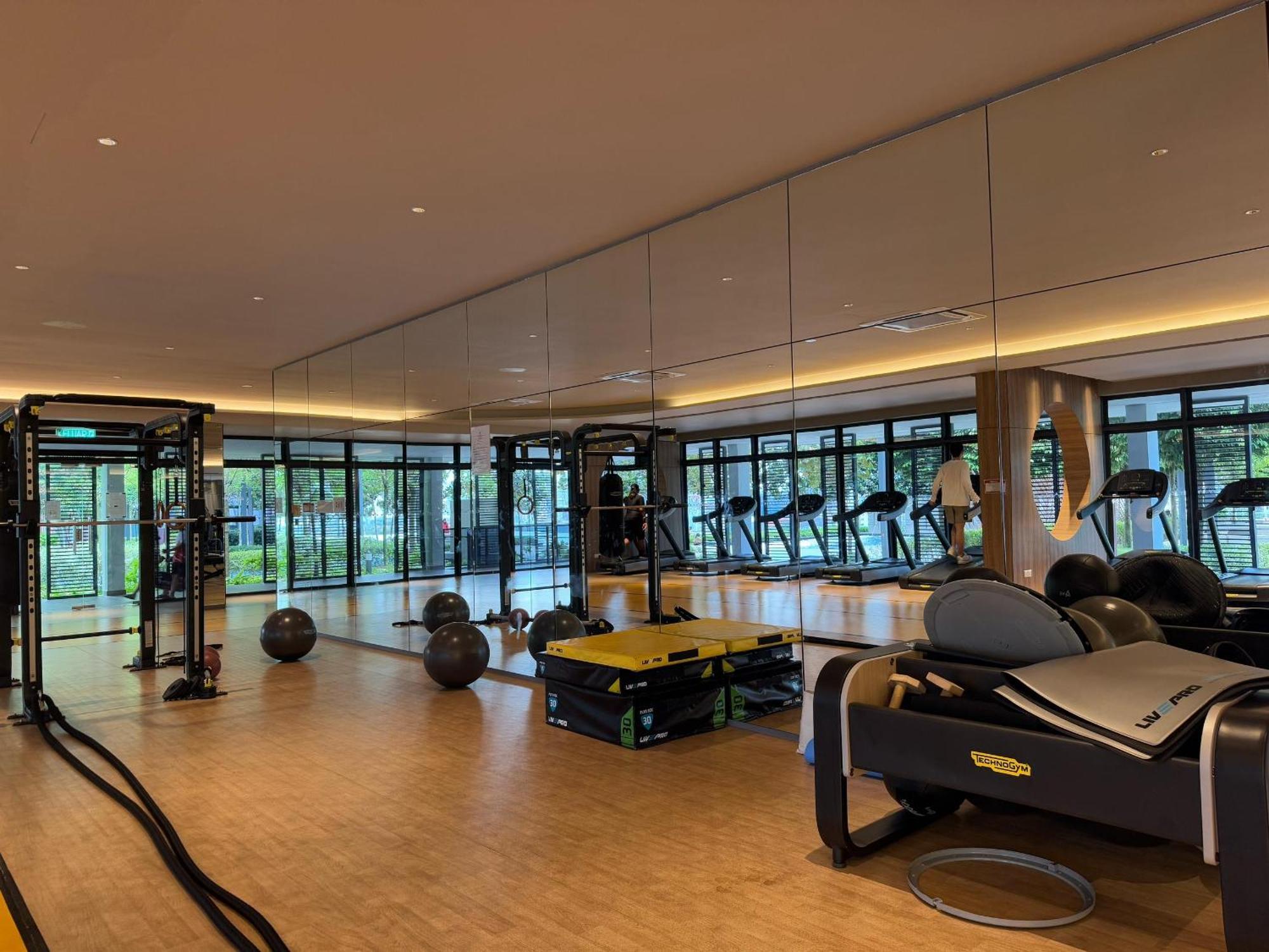 Perfect For Families & Larger Groups, Kl Mrt- M Vertica Apartemen *
