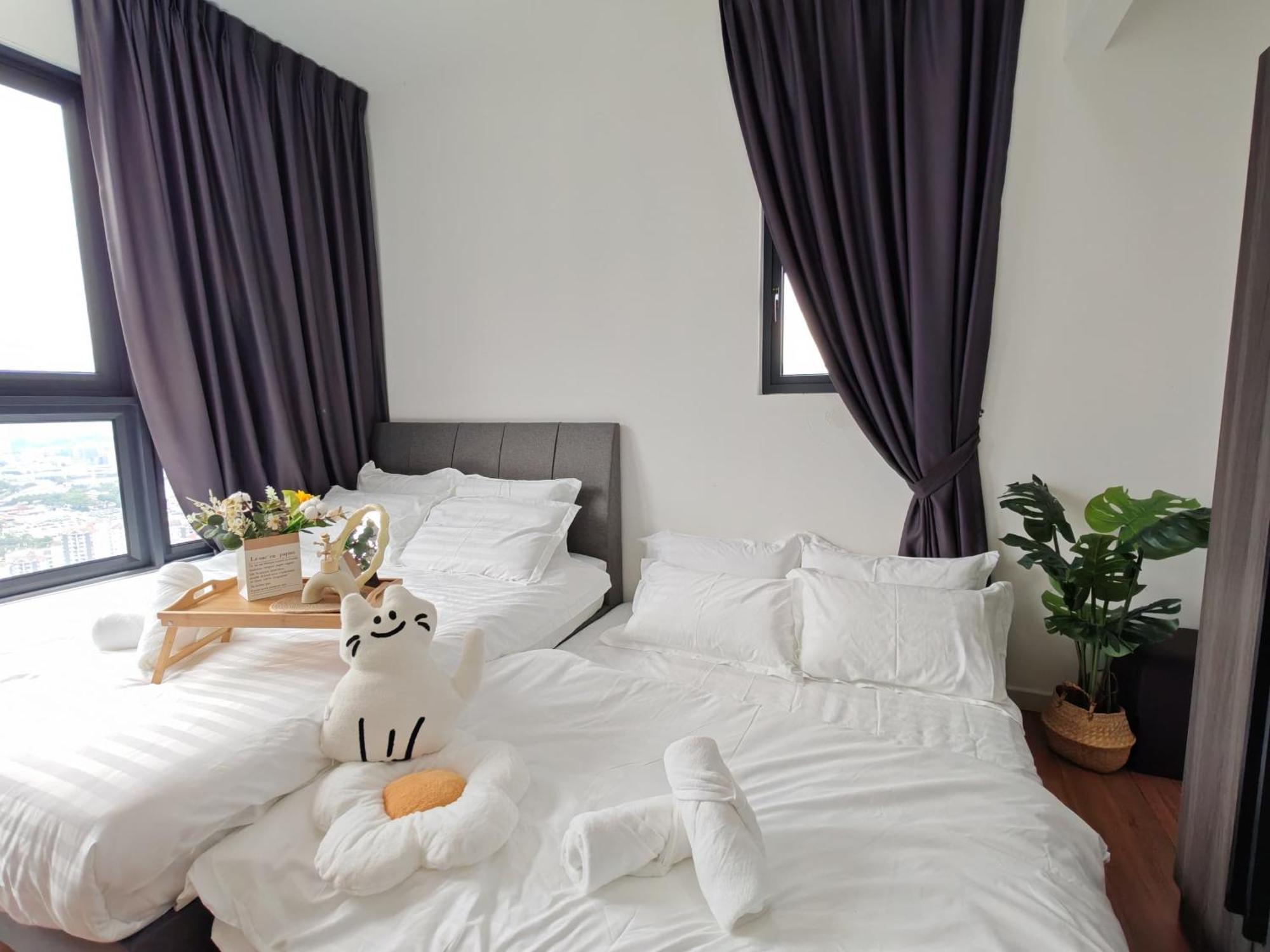 Perfect For Families & Larger Groups, Kl Mrt- M Vertica Apartemen